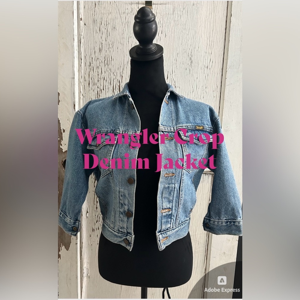 Wrangler Cropped Mid-Sleeve Denim Jacket